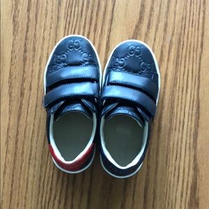 ✨ Authentic Gucci✨+ gift 💝 coins wallet